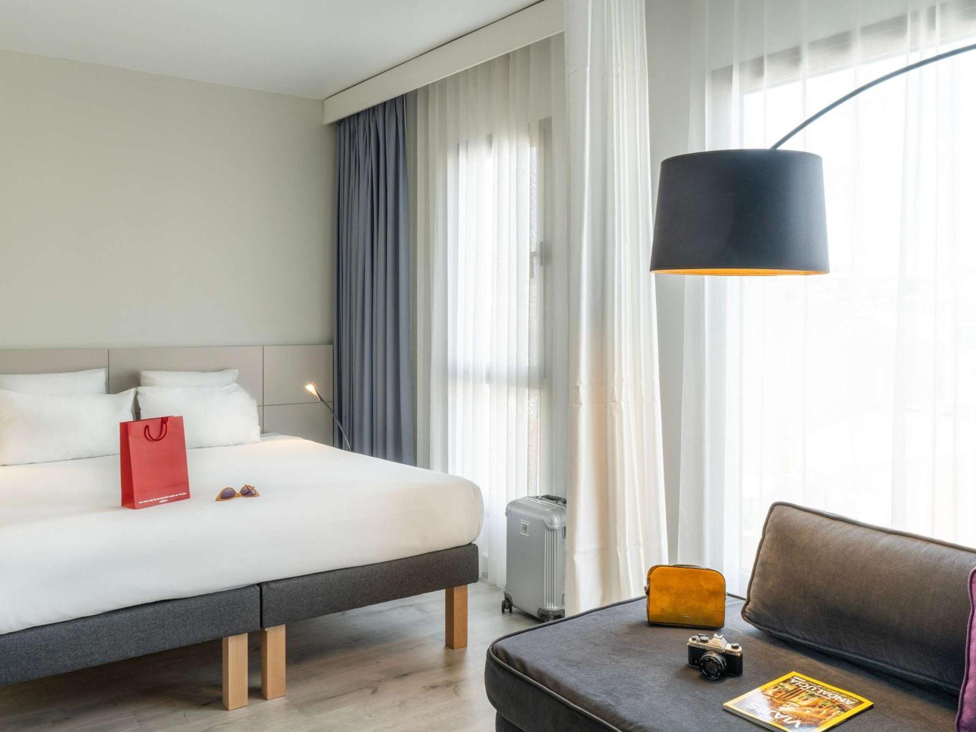 Novotel Suites Malaga Centro Exterior photo