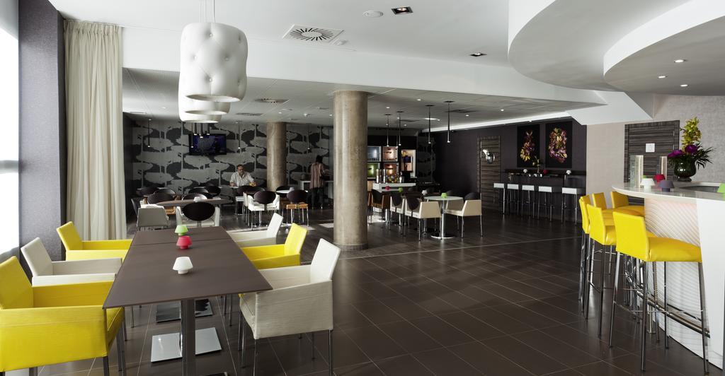 Novotel Suites Malaga Centro Exterior photo