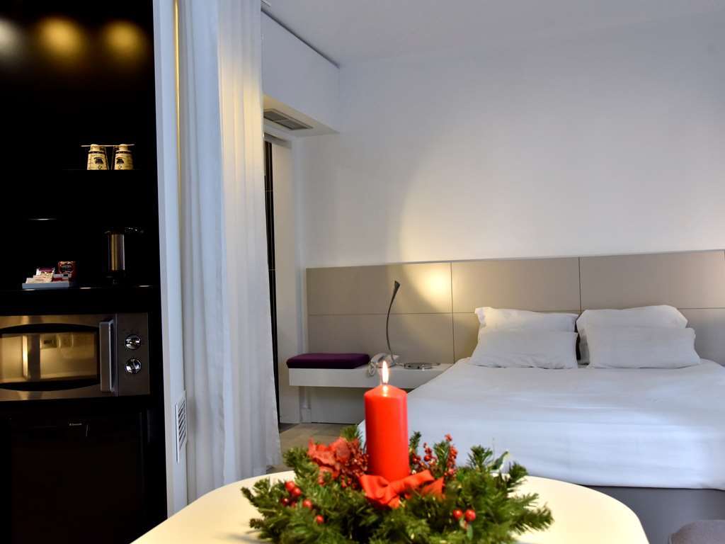 Novotel Suites Malaga Centro Exterior photo